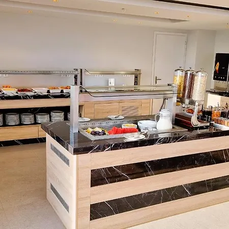 Hotell Sunny Bay 3*